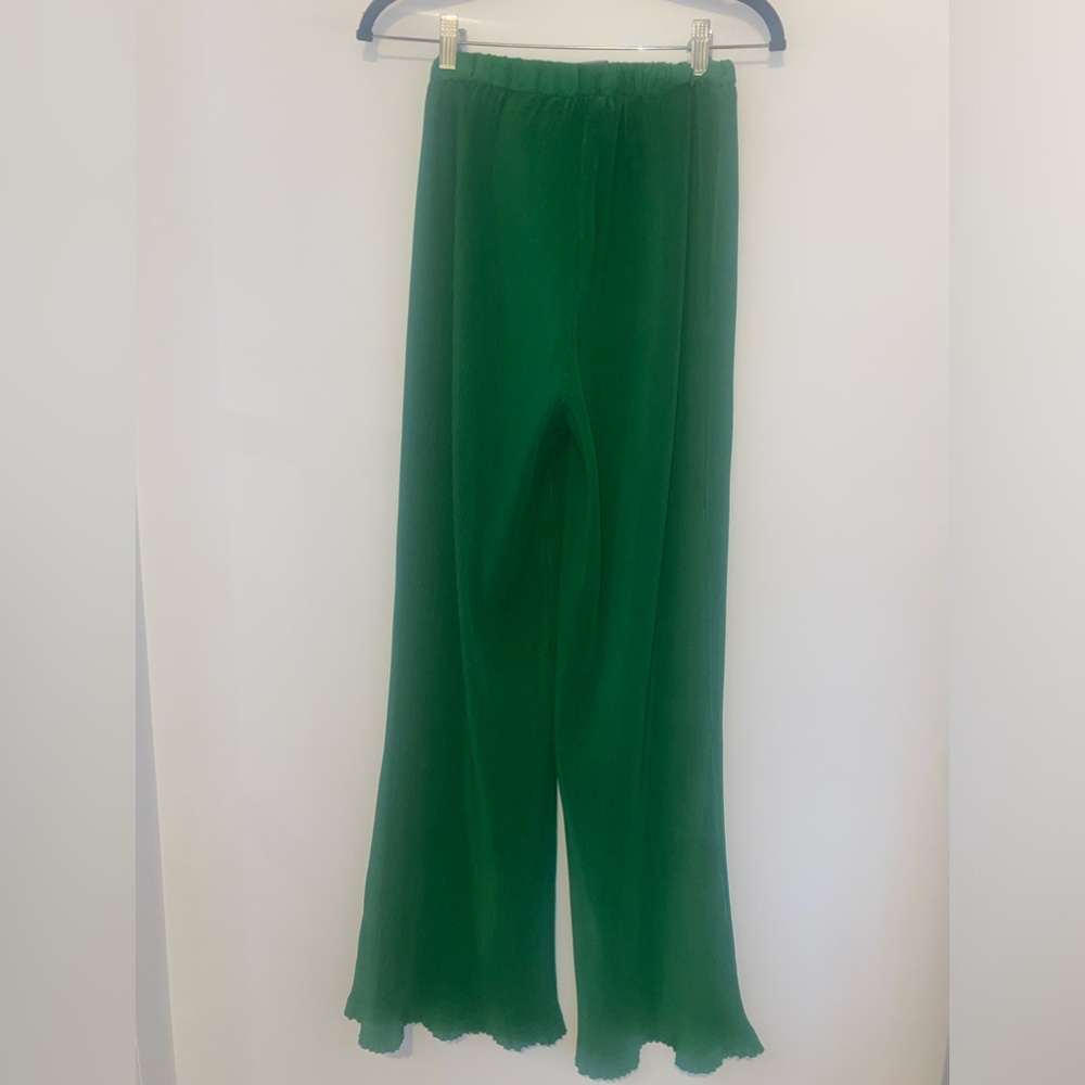 PrettyLittleThing Plisse Wide Leg Pants Green High Waisted Flowy Lounge Size 6 - Picture 11 of 14